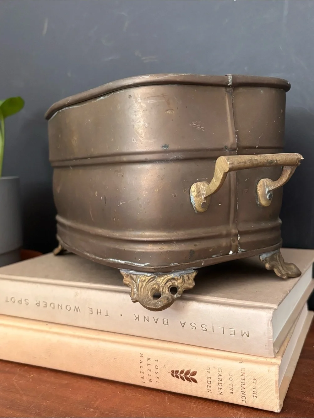 Vintage Brass Footed Planter - Brown Brass Finish - Picture 3 of 6